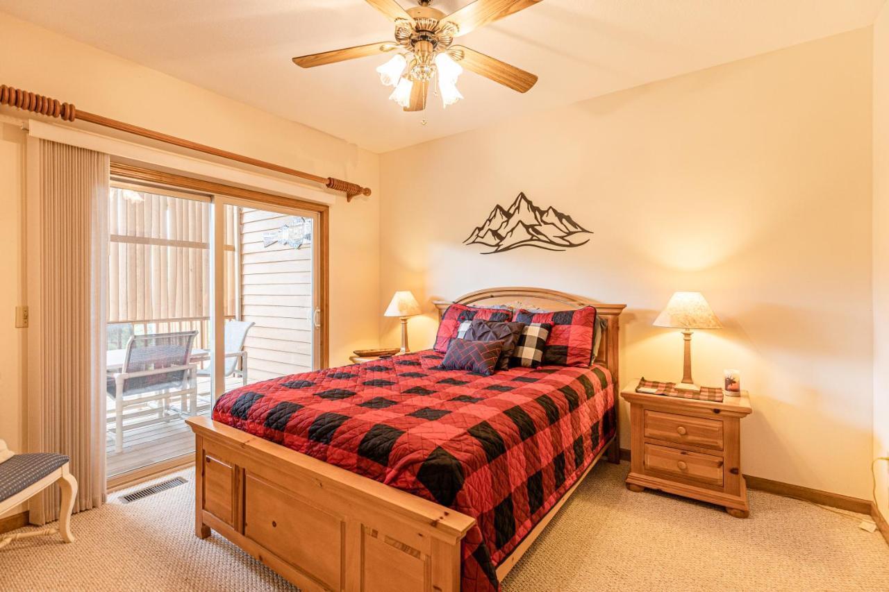 Condo With Stunning Mountain And 6Th Green Views Near Harrahs Cherokee Bryson City Whittier Exterior photo